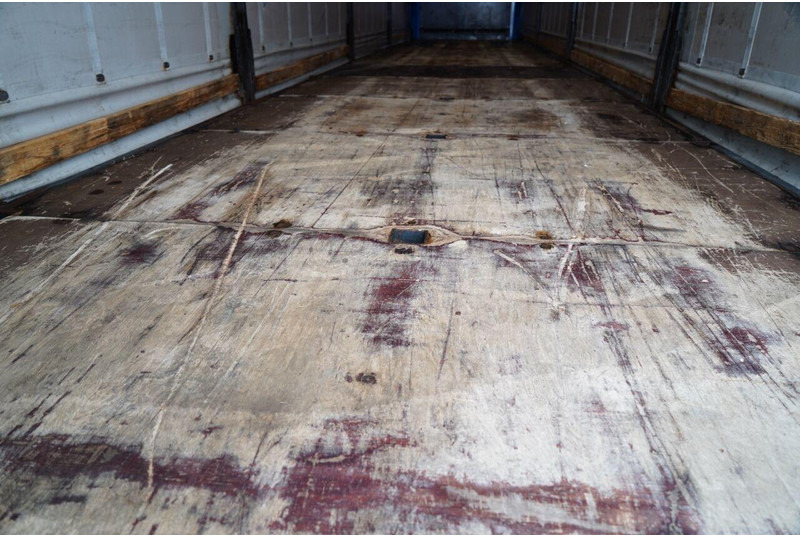 Тентованный полуприцеп Wielton: фото 19 Тентованный полуприцеп Wielton: фото 19