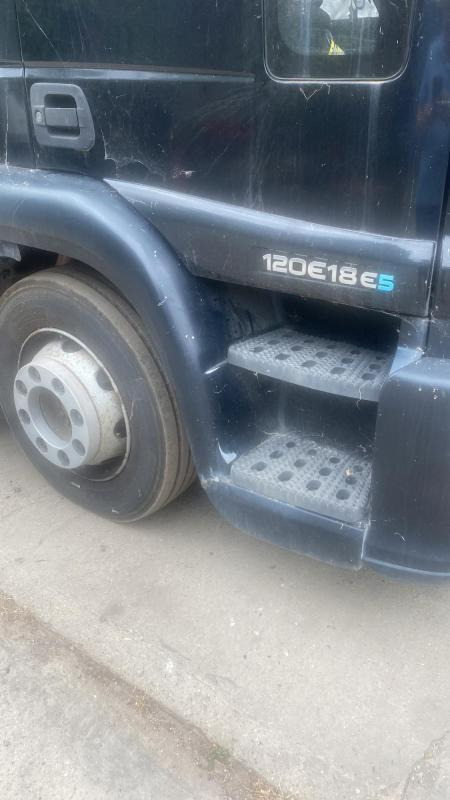 IVECO ML 120E18 12 ton Boxvan Fitted With U15 Paper and Fabric Shredding Machine - Грузовик с закрытым кузовом, Коммунальная/ Специальная техника: фото 2 IVECO ML 120E18 12 ton Boxvan Fitted With U15 Paper and Fabric Shredding Machine - Грузовик с закрытым кузовом, Коммунальная/ Специальная техника: фото 2