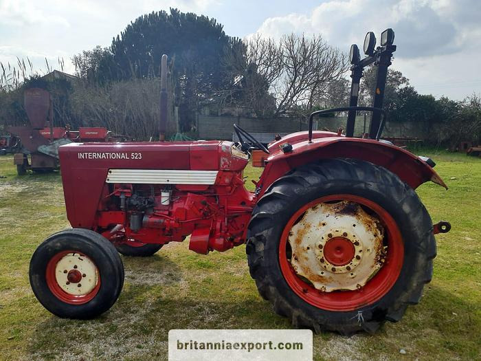 INTERNATIONAL 523 Farm Tractor | 2.9 diesel | 3 cylinder | - Трактор: фото 3 INTERNATIONAL 523 Farm Tractor | 2.9 diesel | 3 cylinder | - Трактор: фото 3