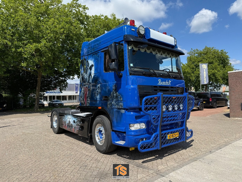 DAF DAF FTXF 105 410 - SHOW TRUCK - SPECIAL PAINT!!!! - Тягач: фото 3 DAF DAF FTXF 105 410 - SHOW TRUCK - SPECIAL PAINT!!!! - Тягач: фото 3