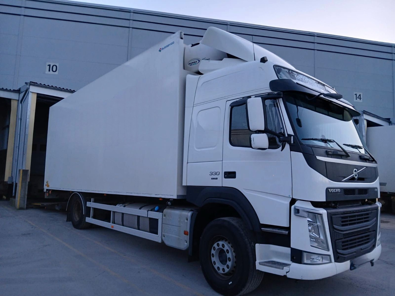 Volvo FM330 / Carrier Supra 850 nordic - Рефрижератор: фото 2 Volvo FM330 / Carrier Supra 850 nordic - Рефрижератор: фото 2