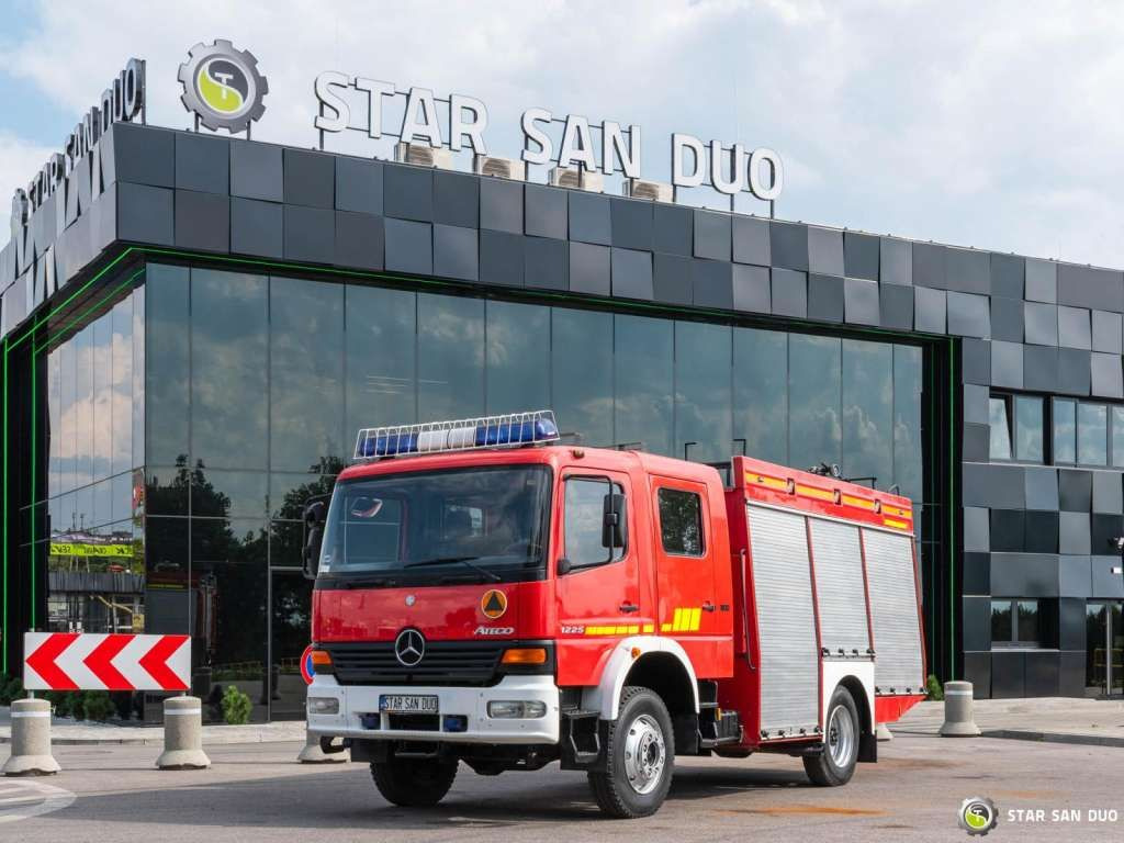 Mercedes-Benz  4x4 ATEGO 1225 CNBOP Fire Brigade - Грузовик: фото 1 Mercedes-Benz  4x4 ATEGO 1225 CNBOP Fire Brigade - Грузовик: фото 1
