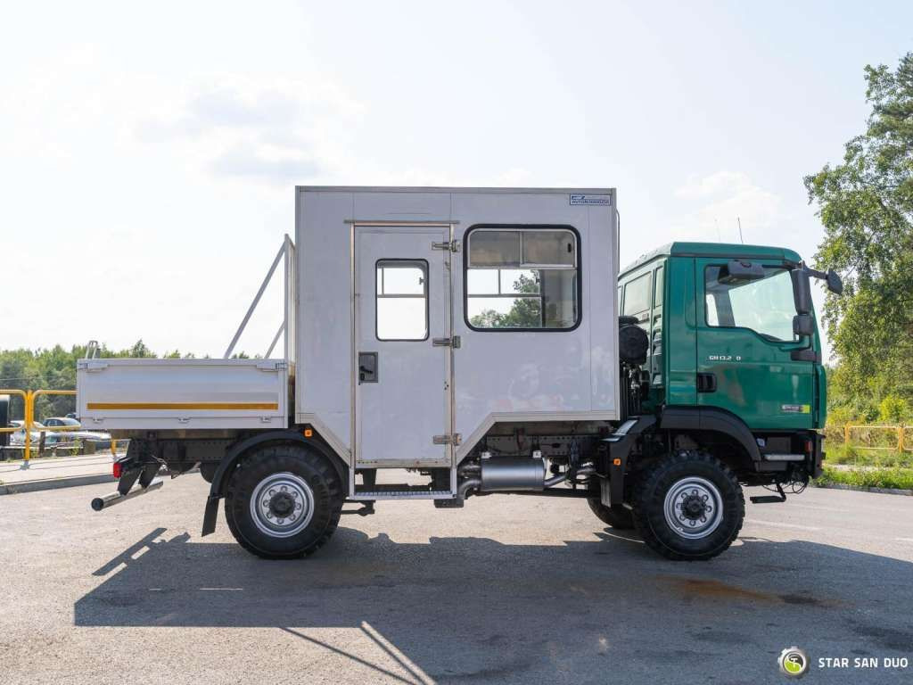 MAN  TGM 13.240 4x4 BL Double Cab Camper BUS - Грузовик-шасси: фото 2 MAN  TGM 13.240 4x4 BL Double Cab Camper BUS - Грузовик-шасси: фото 2
