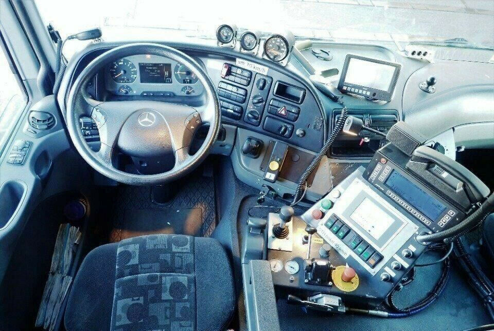 Грузовик с подъемником Mercedes-Benz 3344 SRT SCHÖRLING Road Rail Railway Zweiweg .: фото 18