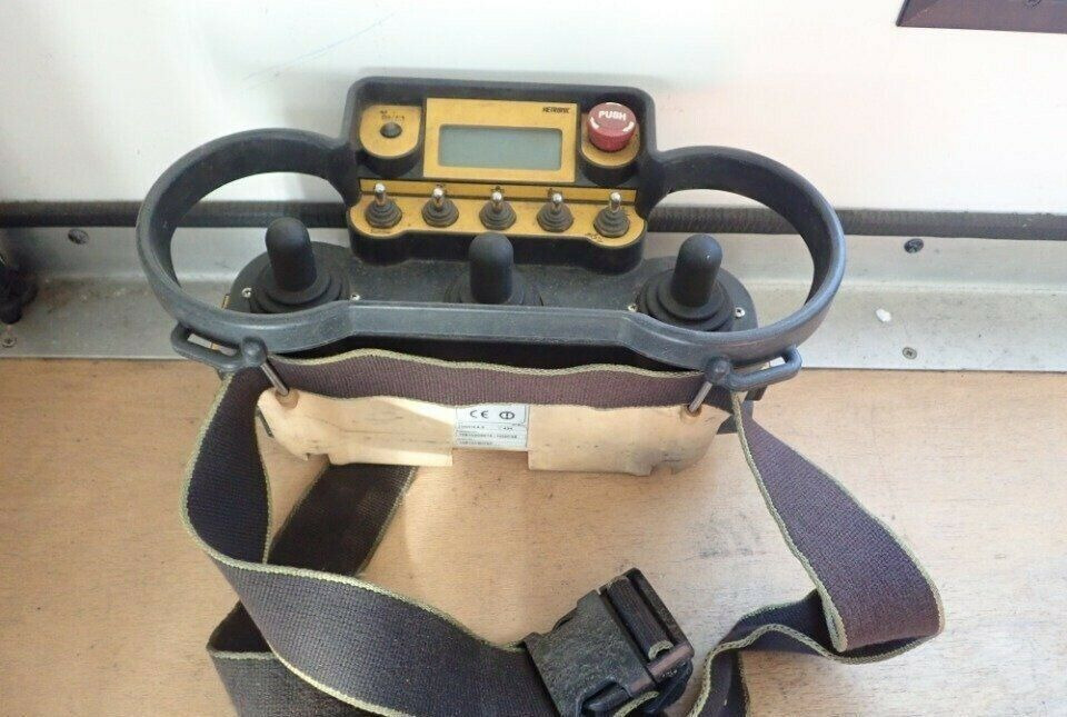 Грузовик с подъемником Mercedes-Benz 3344 SRT SCHÖRLING Road Rail Railway Zweiweg .: фото 15