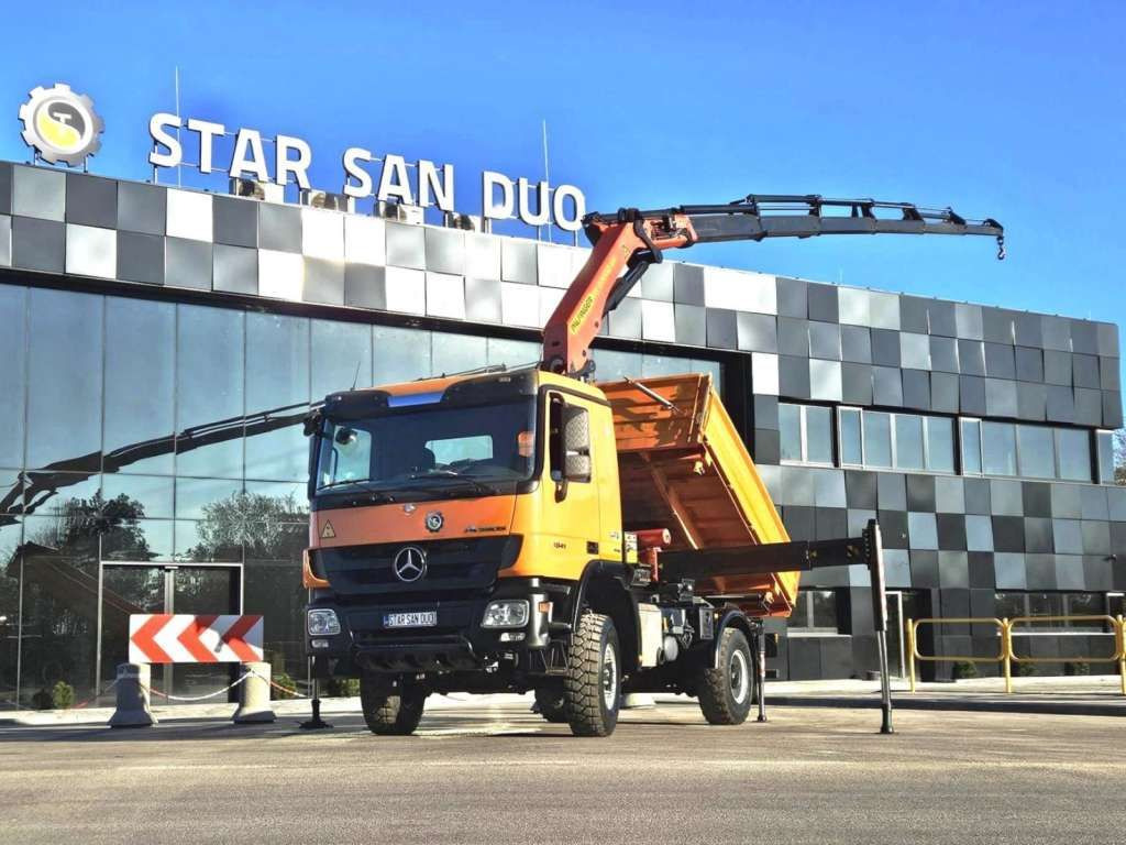 Mercedes-Benz ACTROS 1841 4x4 PALFINGER PK 22002 CRANE KIPER - Автоманипулятор: фото 1 Mercedes-Benz ACTROS 1841 4x4 PALFINGER PK 22002 CRANE KIPER - Автоманипулятор: фото 1