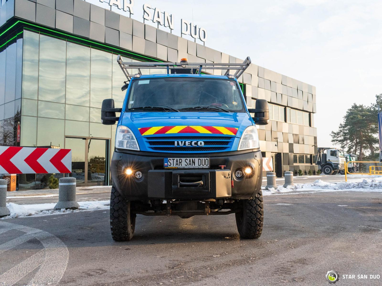 - Фургон с закрытым кузовом: фото 2 - Фургон с закрытым кузовом: фото 2