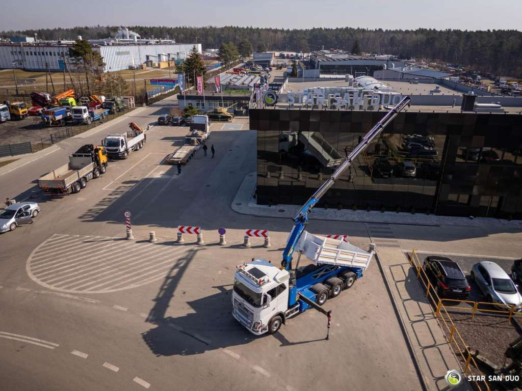 Автоманипулятор Volvo  FH 16.550 8x4 Palfinger PK 34002-SH Crane Kippe: фото 11