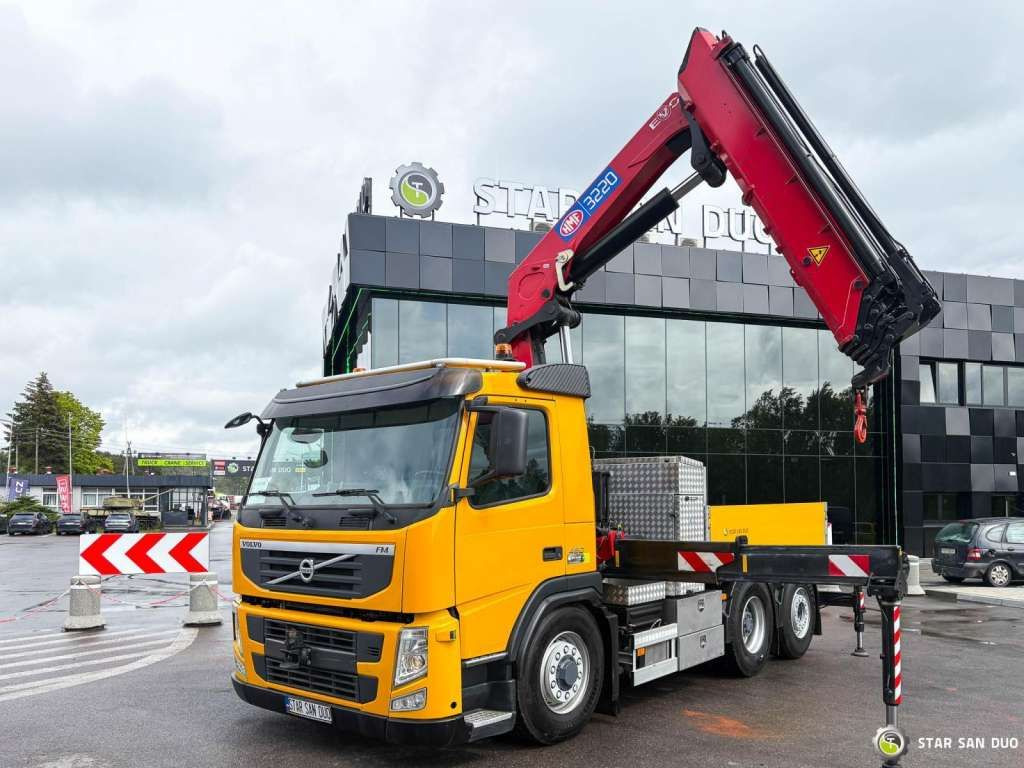 Volvo FM 460 6x4x4 HMF 3220 Crane HDS - Автоманипулятор: фото 5 Volvo FM 460 6x4x4 HMF 3220 Crane HDS - Автоманипулятор: фото 5
