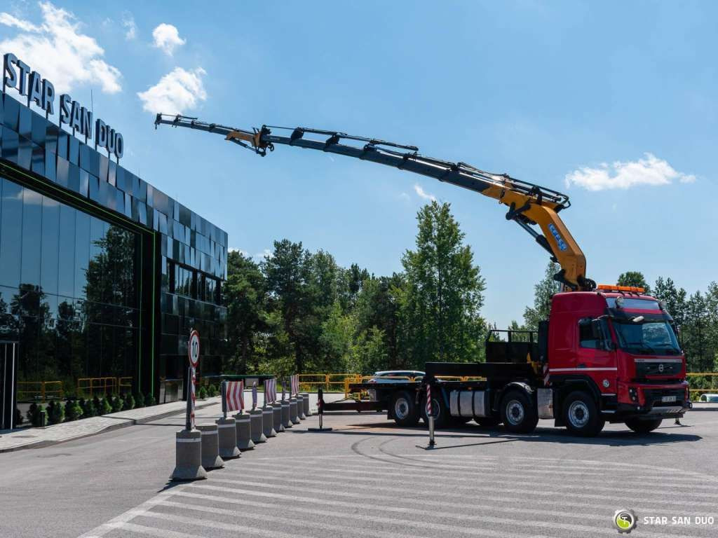 Volvo  FMX 500 8x2 Effer 585 Fly Jib Winch Crane Kran - Автоманипулятор: фото 3 Volvo  FMX 500 8x2 Effer 585 Fly Jib Winch Crane Kran - Автоманипулятор: фото 3