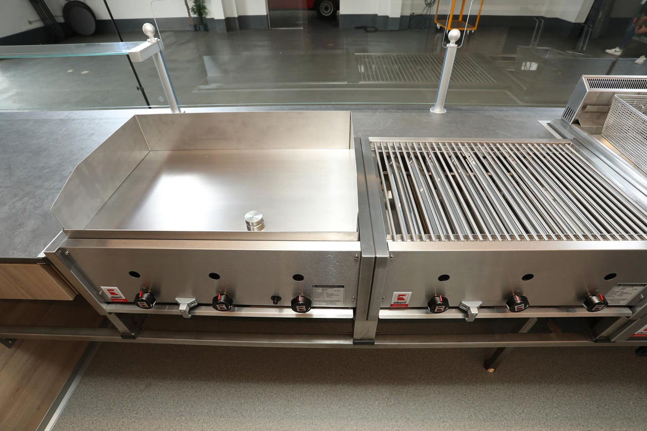 Verkaufsanhänger BORCO HÖHNS - Торговый прицеп: фото 5 Verkaufsanhänger BORCO HÖHNS - Торговый прицеп: фото 5