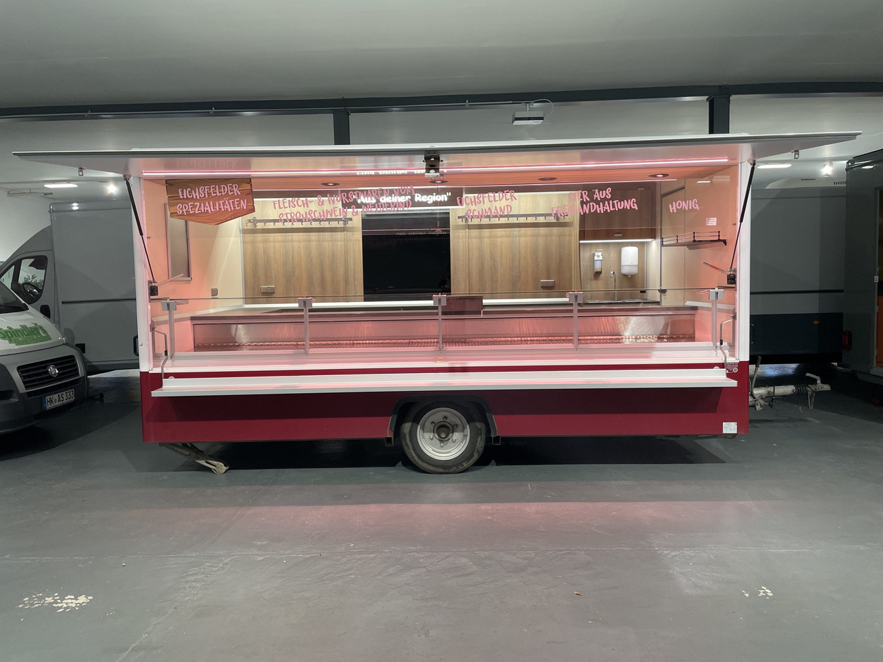 Verkaufsanhänger BORCO HÖHNS - Торговый прицеп: фото 1 Verkaufsanhänger BORCO HÖHNS - Торговый прицеп: фото 1