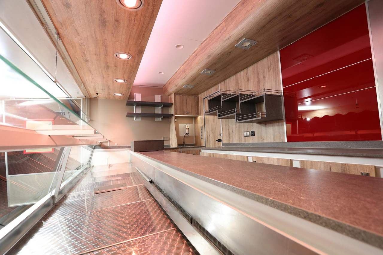 Wochenmarktmobil BORCO HÖHNS - Торговый грузовик: фото 4 Wochenmarktmobil BORCO HÖHNS - Торговый грузовик: фото 4