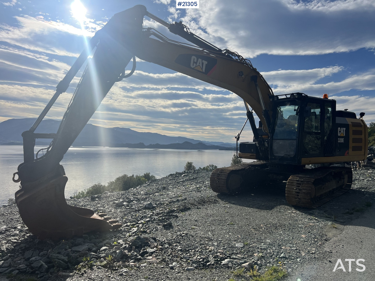 CAT 320 EL Gravemaskin m/ x site pro gps, Rototilt, graveskuffe, pusseskuffe og pigghammer - Гусеничный экскаватор: фото 1 CAT 320 EL Gravemaskin m/ x site pro gps, Rototilt, graveskuffe, pusseskuffe og pigghammer - Гусеничный экскаватор: фото 1