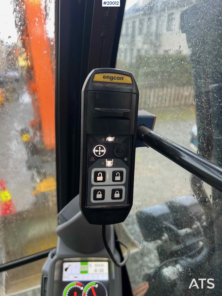 Экскаватор Hitachi ZX85 US-6: фото 17