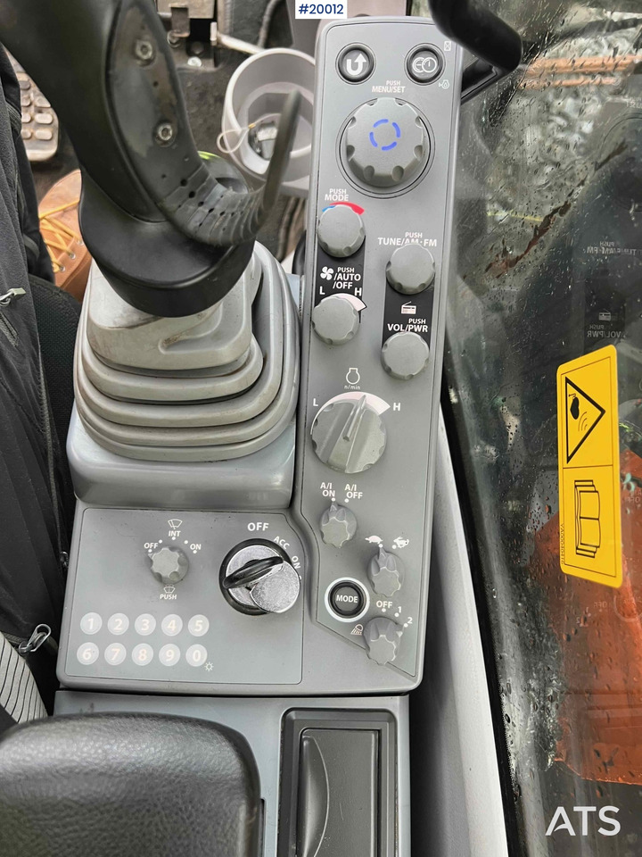 Экскаватор Hitachi ZX85 US-6: фото 21