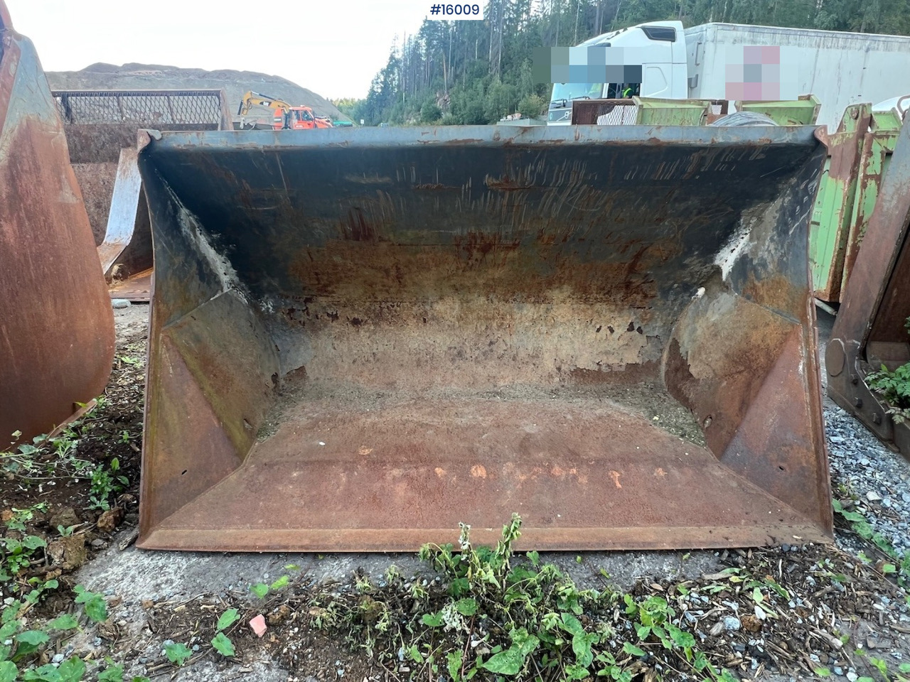 Hjullasterskuffe m/ liten BM feste - Ковш для погрузчика для Строительной техники: фото 2 Hjullasterskuffe m/ liten BM feste - Ковш для погрузчика для Строительной техники: фото 2