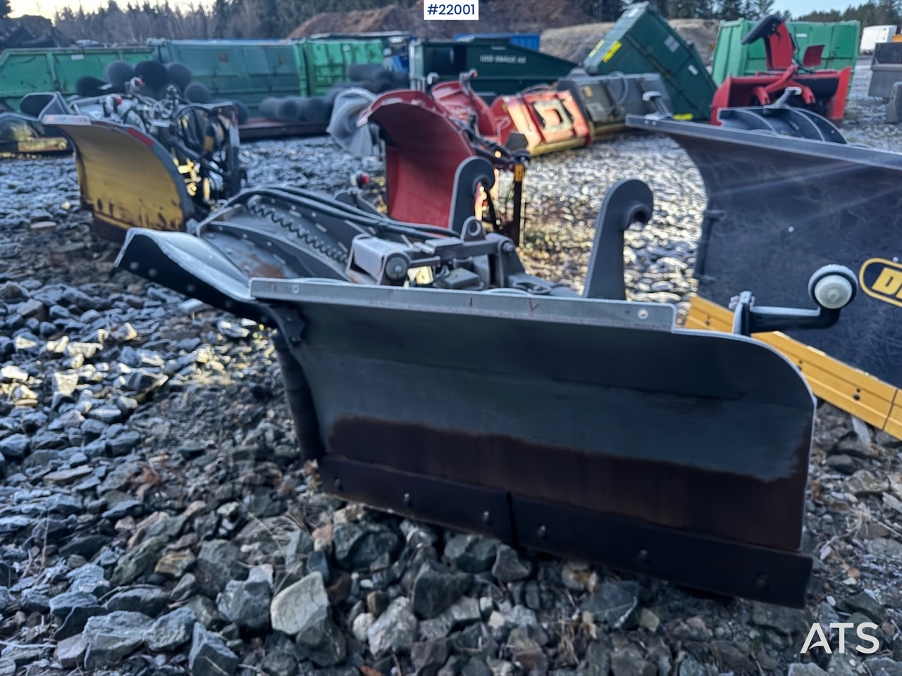 Holms V-Plog - Отвал для снега: фото 1 Holms V-Plog - Отвал для снега: фото 1