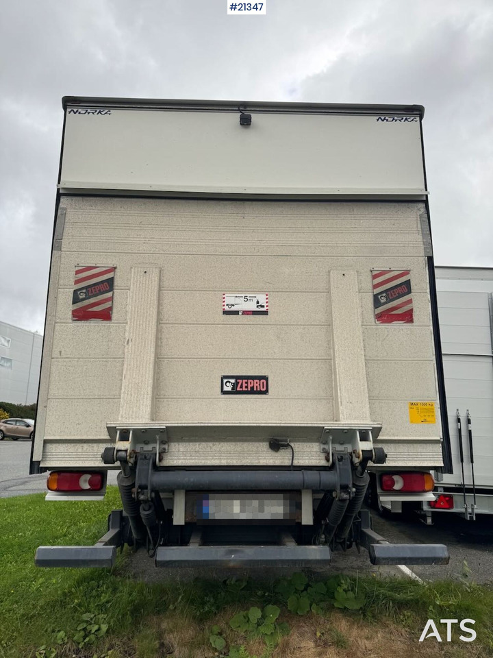 Iveco Eurocargo 75-210 - Грузовик с закрытым кузовом: фото 4 Iveco Eurocargo 75-210 - Грузовик с закрытым кузовом: фото 4