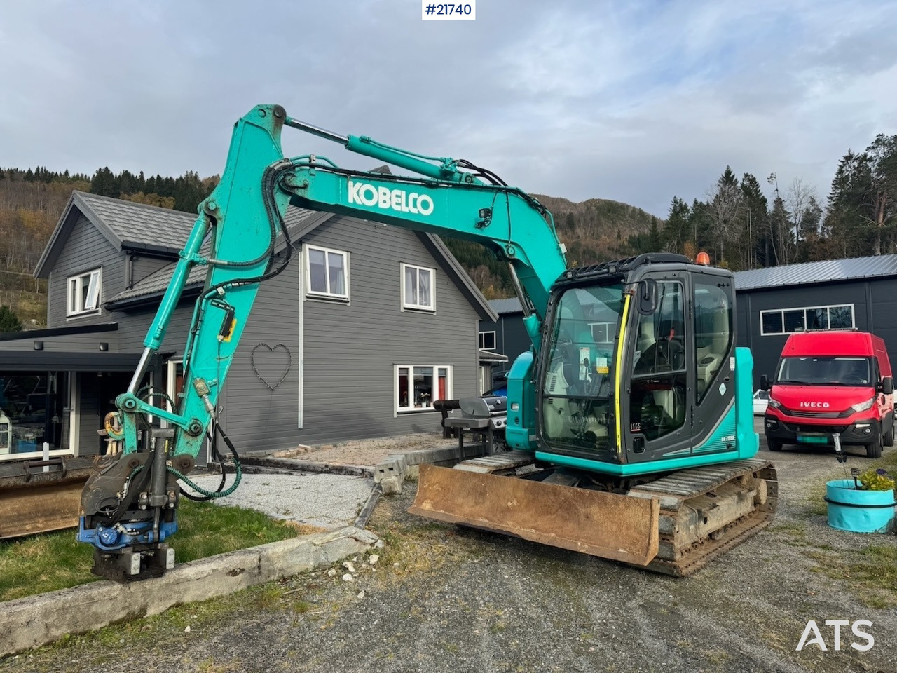 Kobelco 2018 Kobelco SK75SR-3E m/ Rototilt, 2 skuffer og Klype. 1850 timer! - Гусеничный экскаватор: фото 1 Kobelco 2018 Kobelco SK75SR-3E m/ Rototilt, 2 skuffer og Klype. 1850 timer! - Гусеничный экскаватор: фото 1