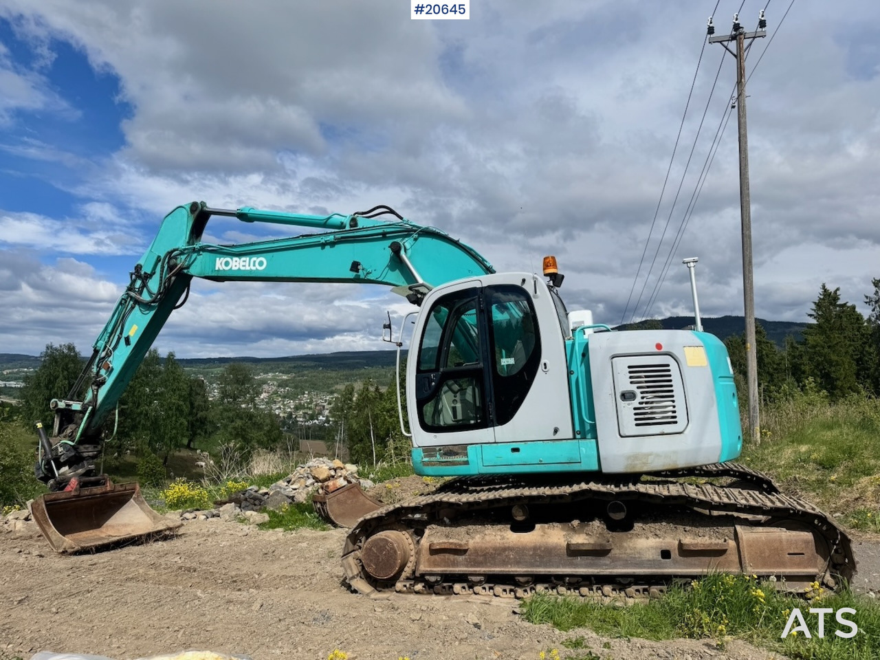 Kobelco SK235SR - Экскаватор: фото 2 Kobelco SK235SR - Экскаватор: фото 2