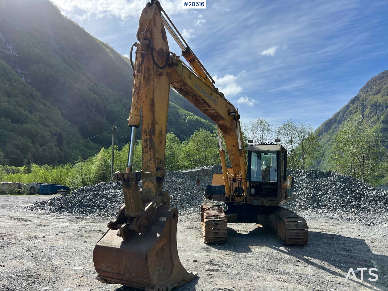 Komatsu PC200-3 - Экскаватор: фото 5 Komatsu PC200-3 - Экскаватор: фото 5