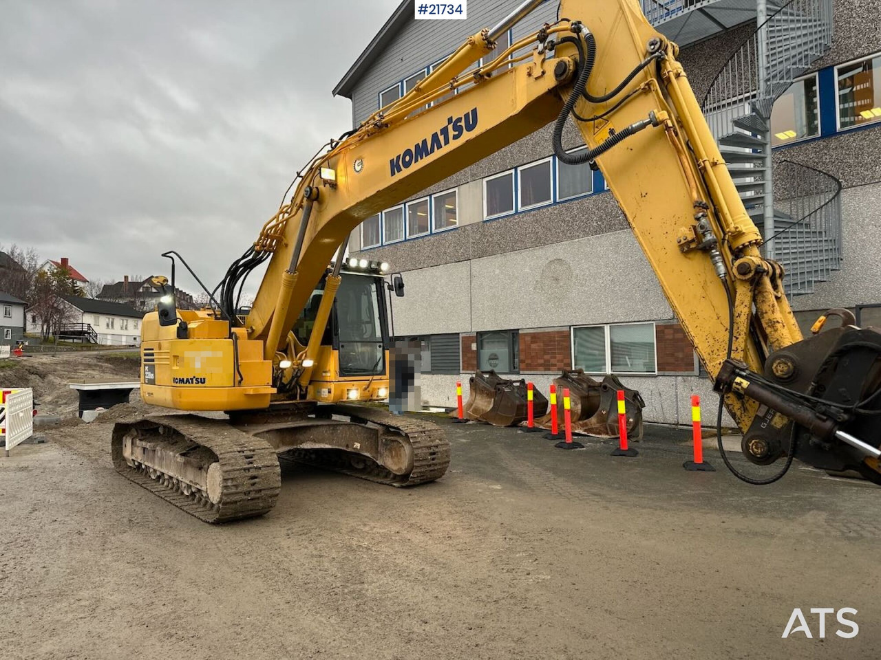 Komatsu PC228USLC-8 gravemaskin m/ 3 skuffer og rototilt. SE VIDEO - Гусеничный экскаватор: фото 1 Komatsu PC228USLC-8 gravemaskin m/ 3 skuffer og rototilt. SE VIDEO - Гусеничный экскаватор: фото 1