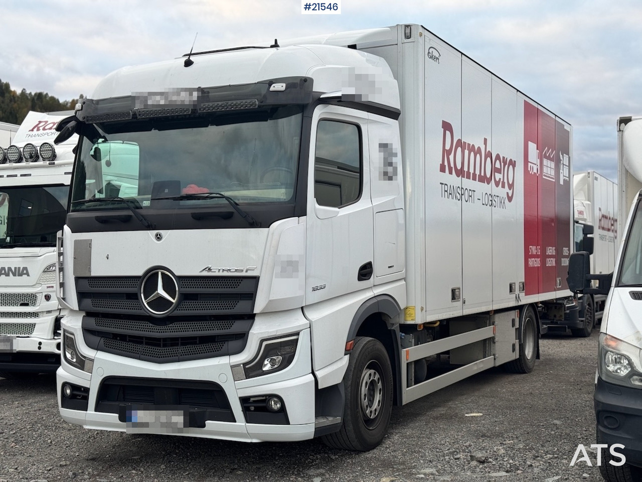 Mercedes Actros 1833 - Грузовик с закрытым кузовом: фото 2 Mercedes Actros 1833 - Грузовик с закрытым кузовом: фото 2