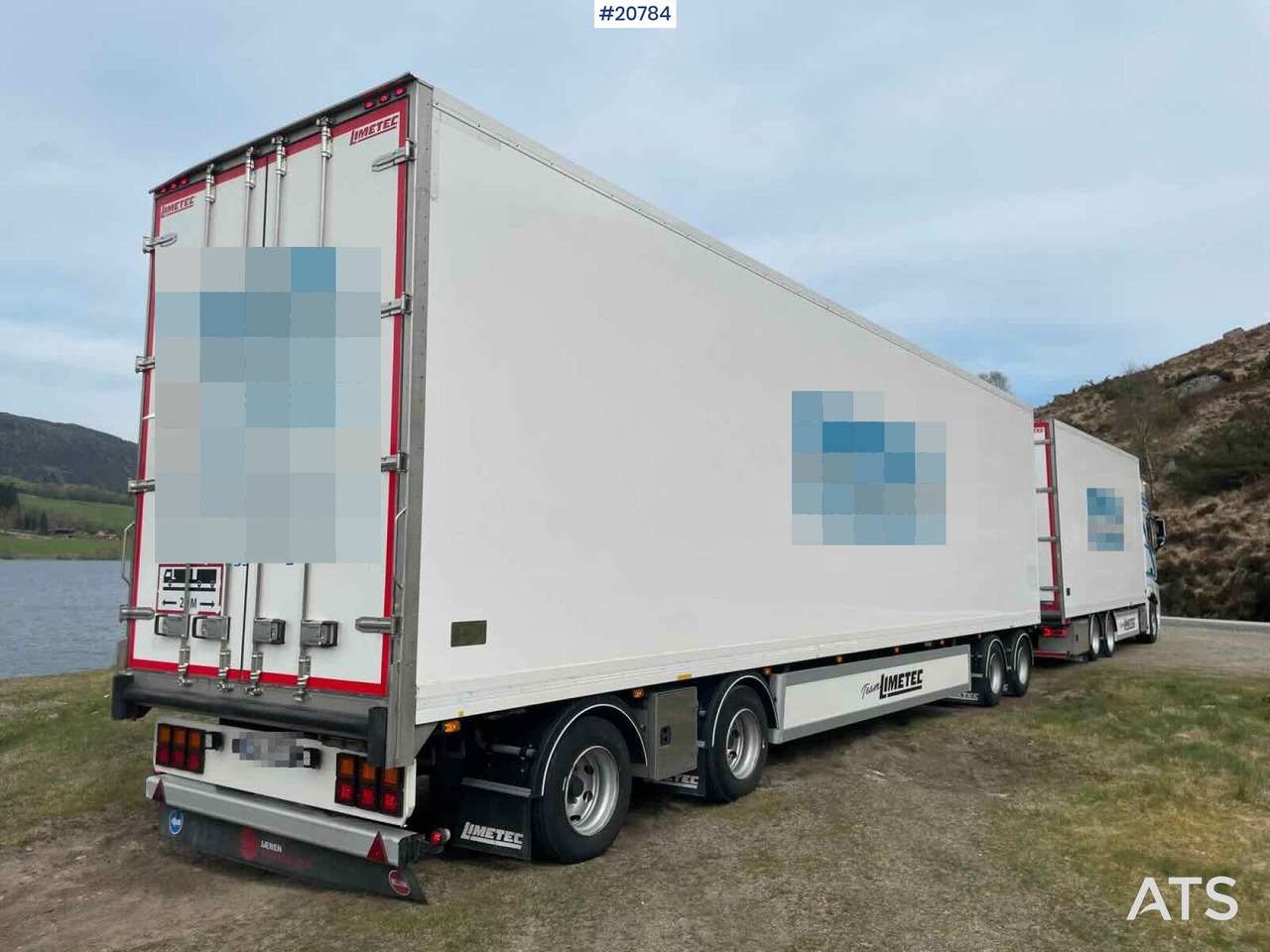 Грузовик с закрытым кузовом Mercedes Actros: фото 12