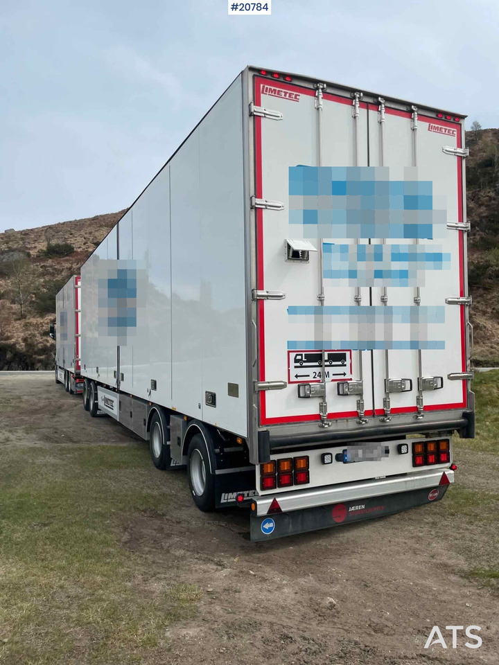 Грузовик с закрытым кузовом Mercedes Actros: фото 14