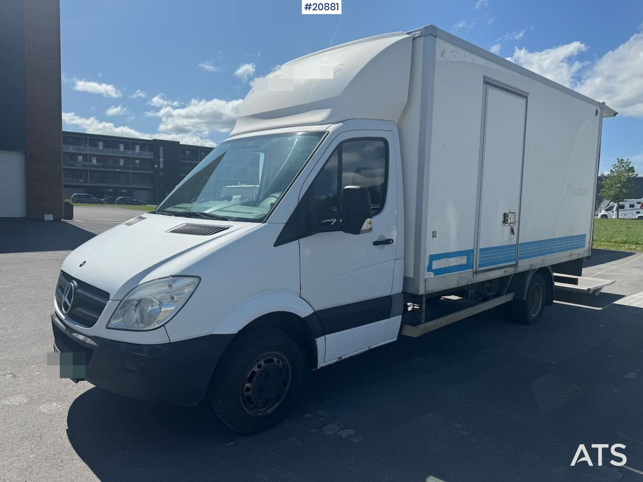 Mercedes SPRINTER - Фургон с закрытым кузовом: фото 2 Mercedes SPRINTER - Фургон с закрытым кузовом: фото 2