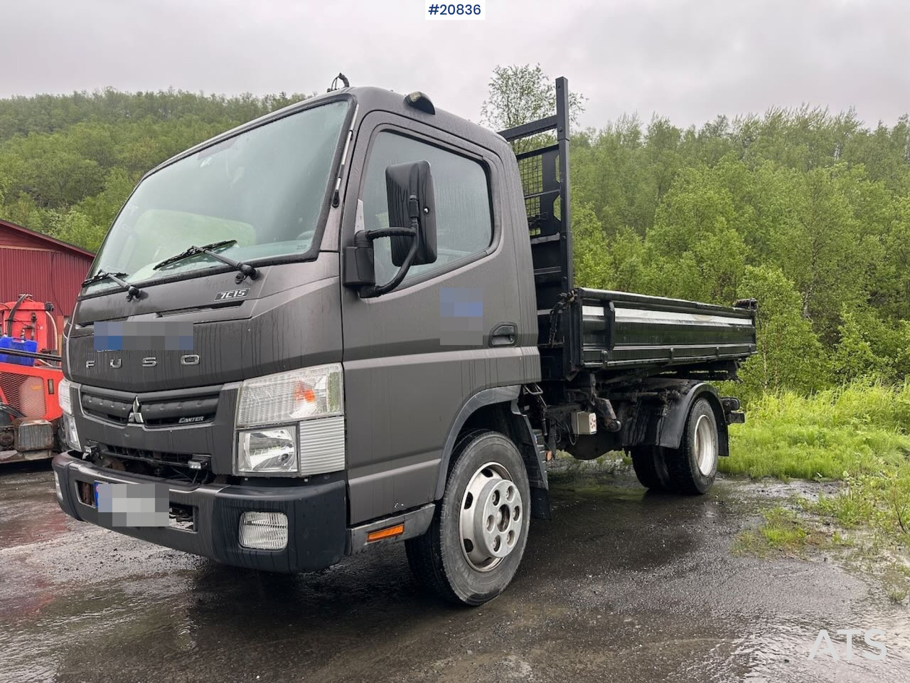 Mitsubishi Fuso - Грузовик бортовой/ Платформа: фото 1 Mitsubishi Fuso - Грузовик бортовой/ Платформа: фото 1