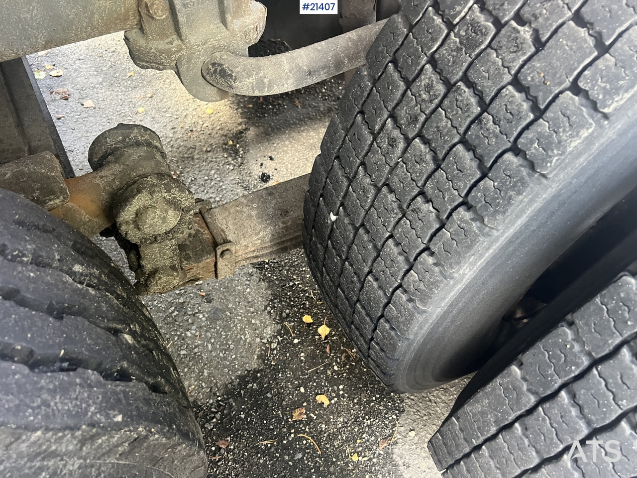 Самосвал Scania P124G: фото 15