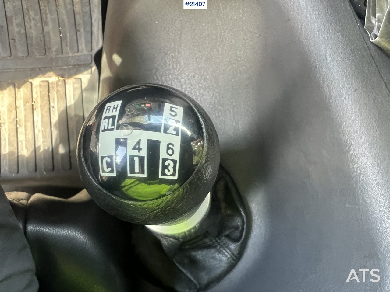 Самосвал Scania P124G: фото 29