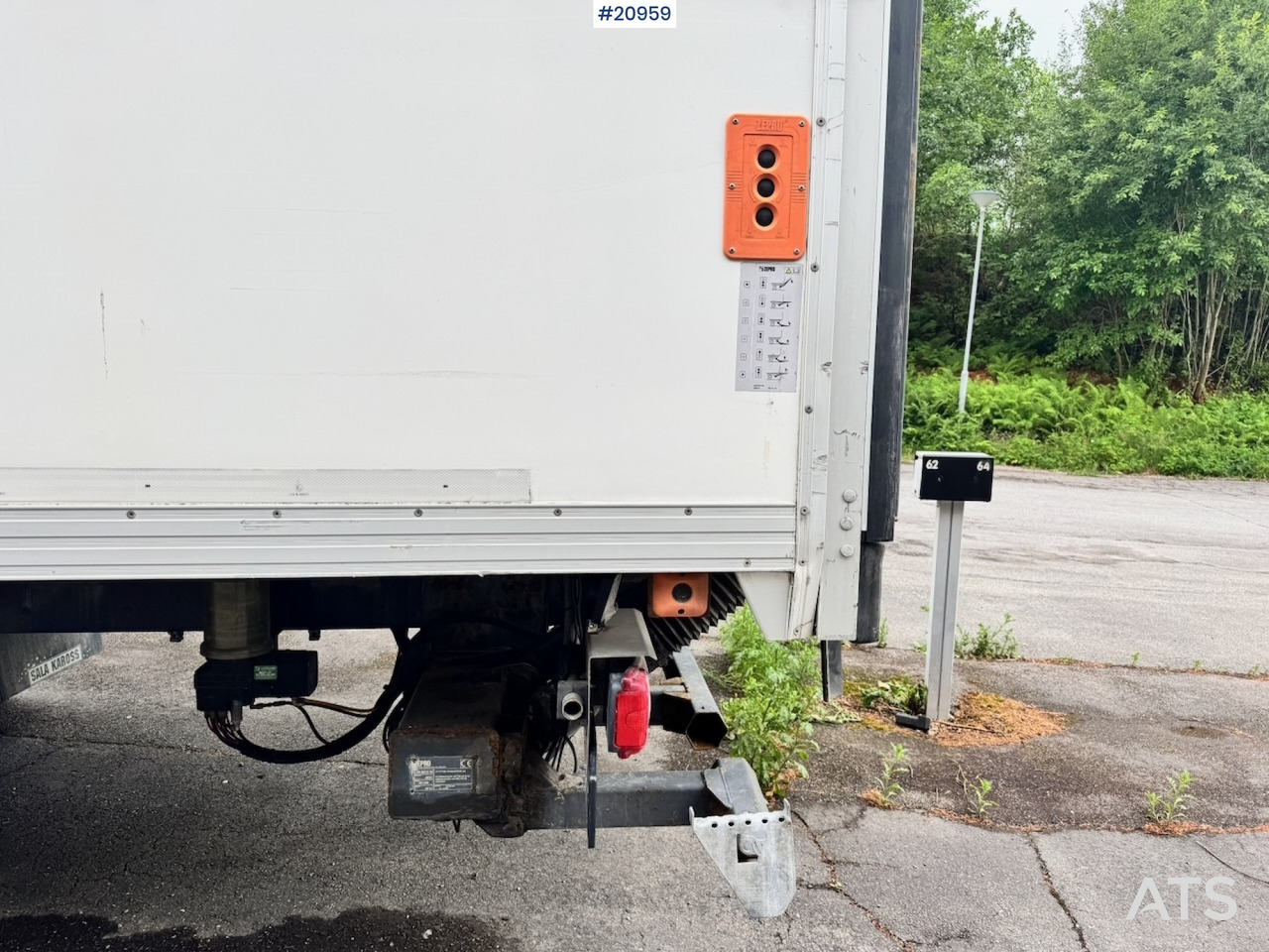 Грузовик с закрытым кузовом Scania P280: фото 18