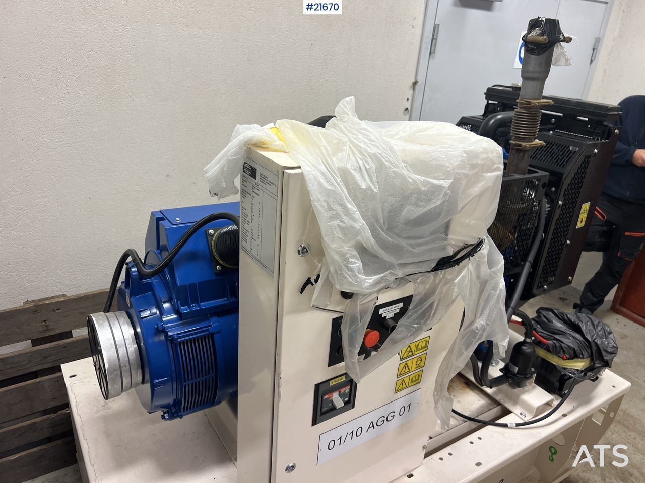 FG Wilson P88-3 - Строительная техника: фото 2 FG Wilson P88-3 - Строительная техника: фото 2