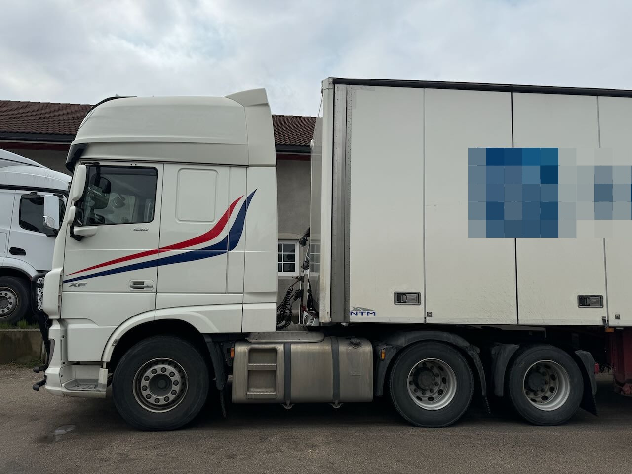 DAF XF 530 - Тягач: фото 2 DAF XF 530 - Тягач: фото 2