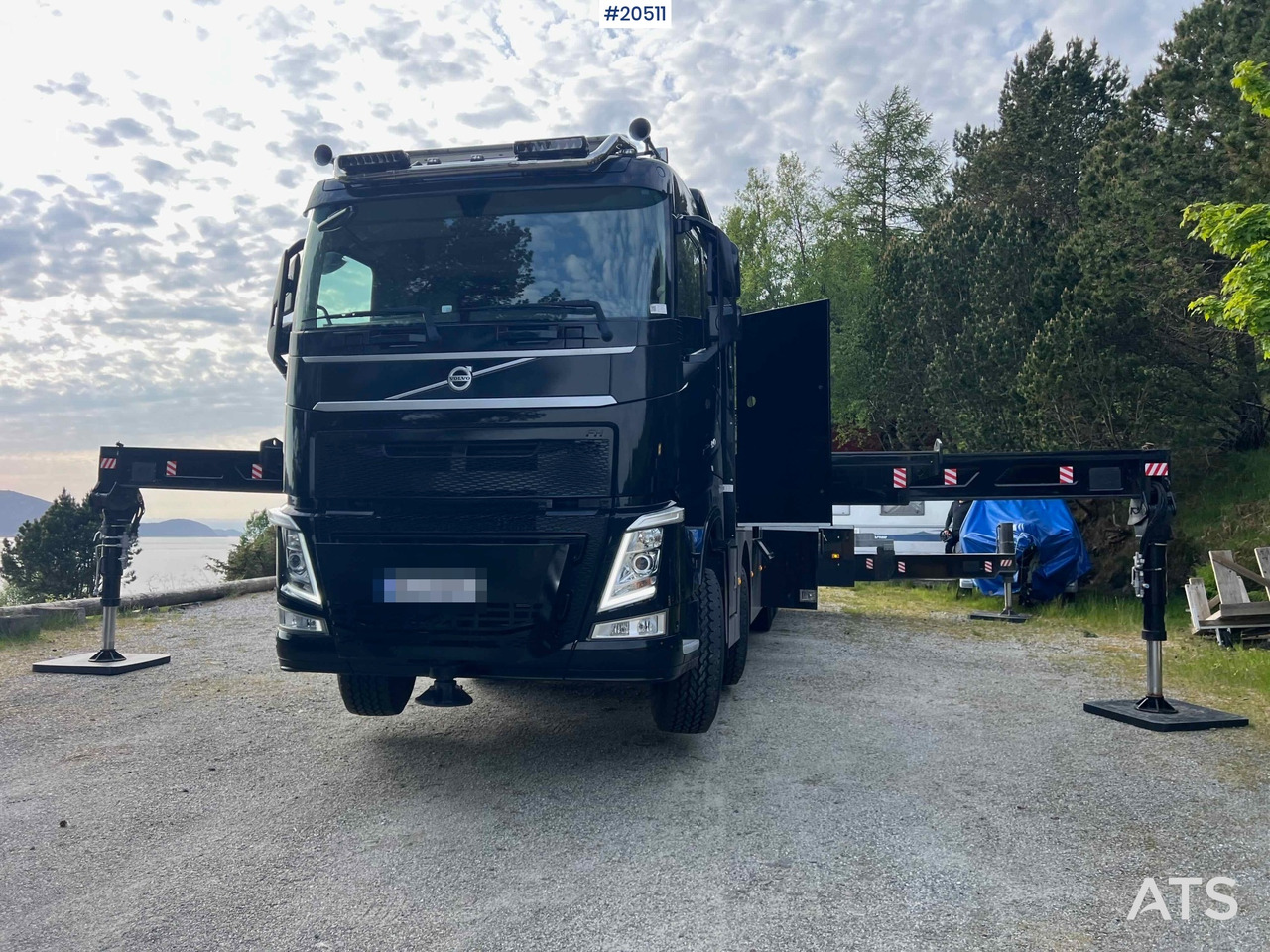 Автоманипулятор Volvo FH540: фото 11