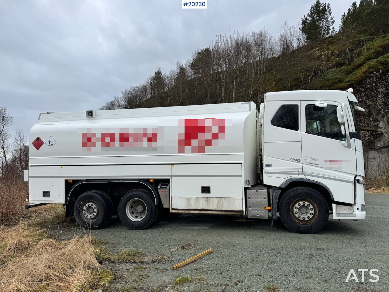 Volvo FH540 - Грузовик-цистерна: фото 5 Volvo FH540 - Грузовик-цистерна: фото 5
