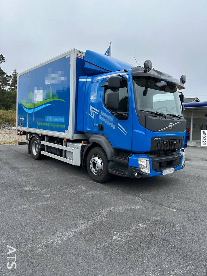 Volvo FL250 - Грузовик с закрытым кузовом: фото 1 Volvo FL250 - Грузовик с закрытым кузовом: фото 1