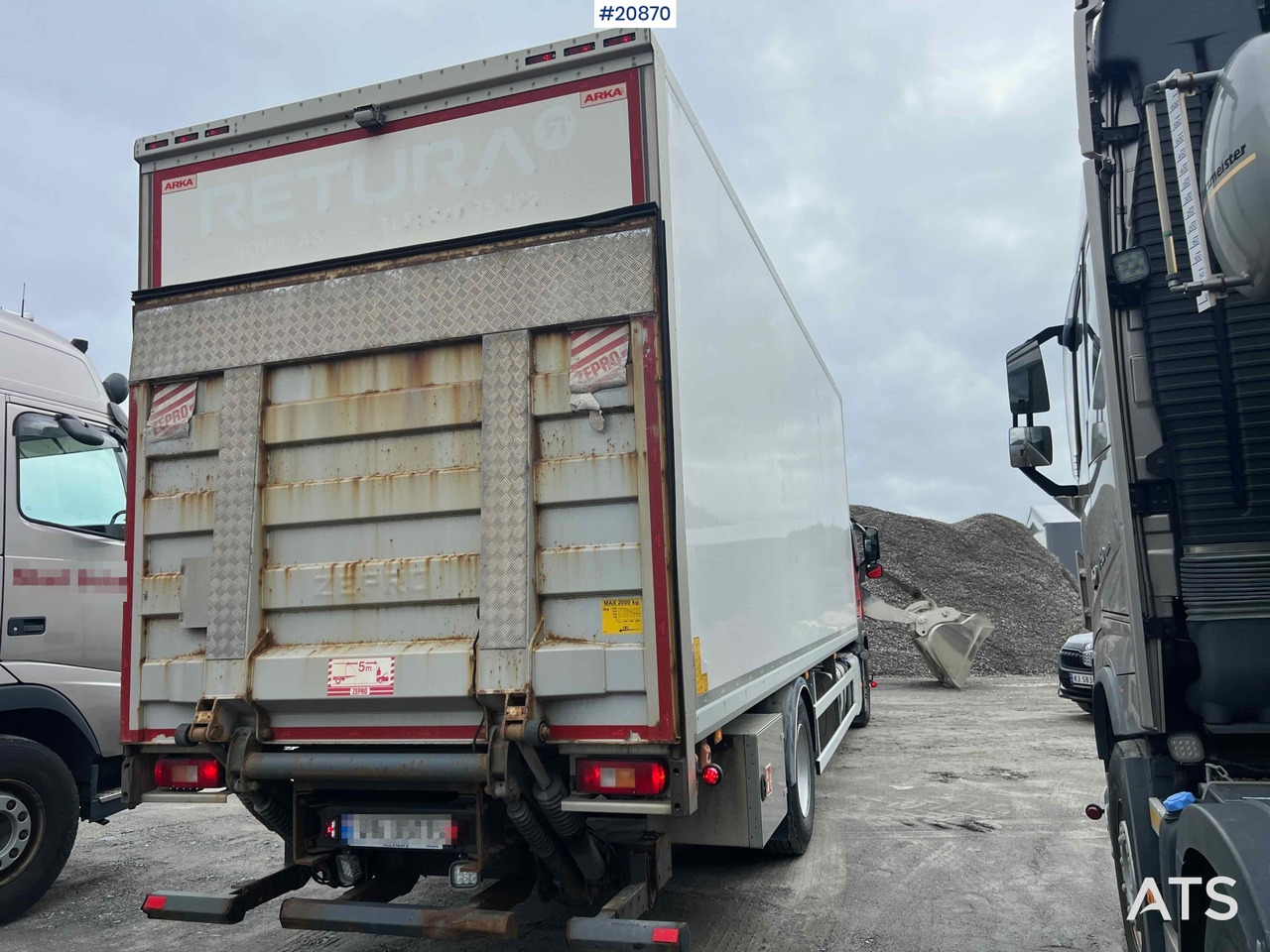 Грузовик с закрытым кузовом Volvo FM 330: фото 8