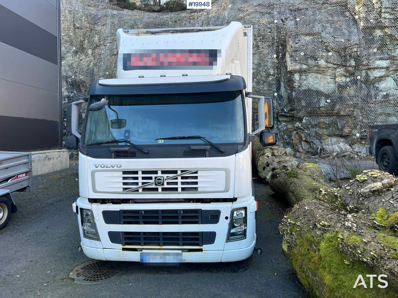 Volvo FM450 - Грузовик с закрытым кузовом: фото 4 Volvo FM450 - Грузовик с закрытым кузовом: фото 4