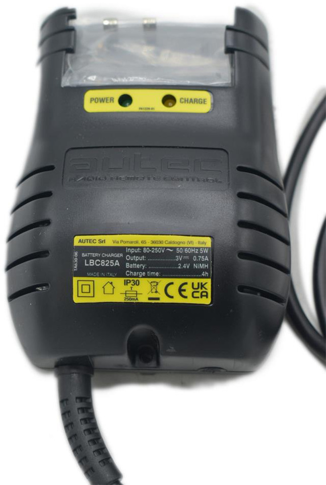 Autec original charger LBC825A - Электрическая система для Кранов-манипуляторов: фото 4 Autec original charger LBC825A - Электрическая система для Кранов-манипуляторов: фото 4