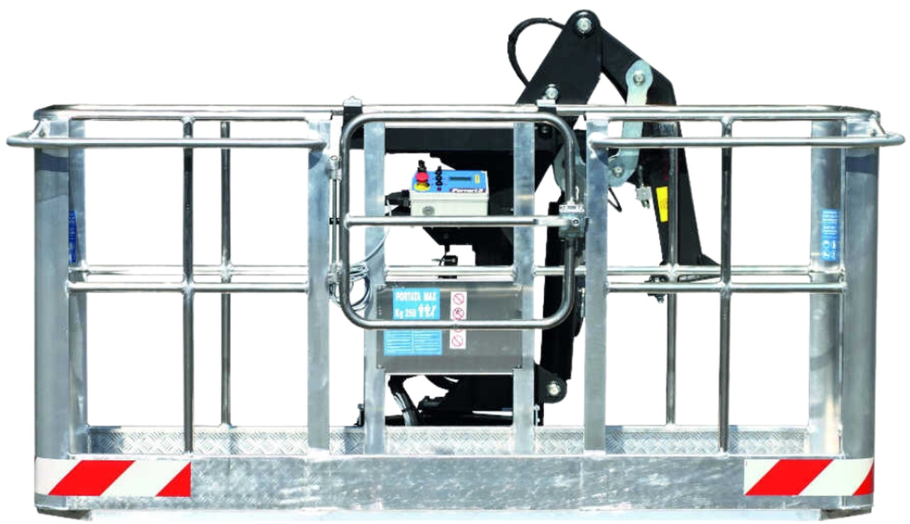 Self-leveling aluminum man basket 180º CPAG-3A5-FE* - Навесное оборудование для Кранов-манипуляторов: фото 1 Self-leveling aluminum man basket 180º CPAG-3A5-FE* - Навесное оборудование для Кранов-манипуляторов: фото 1