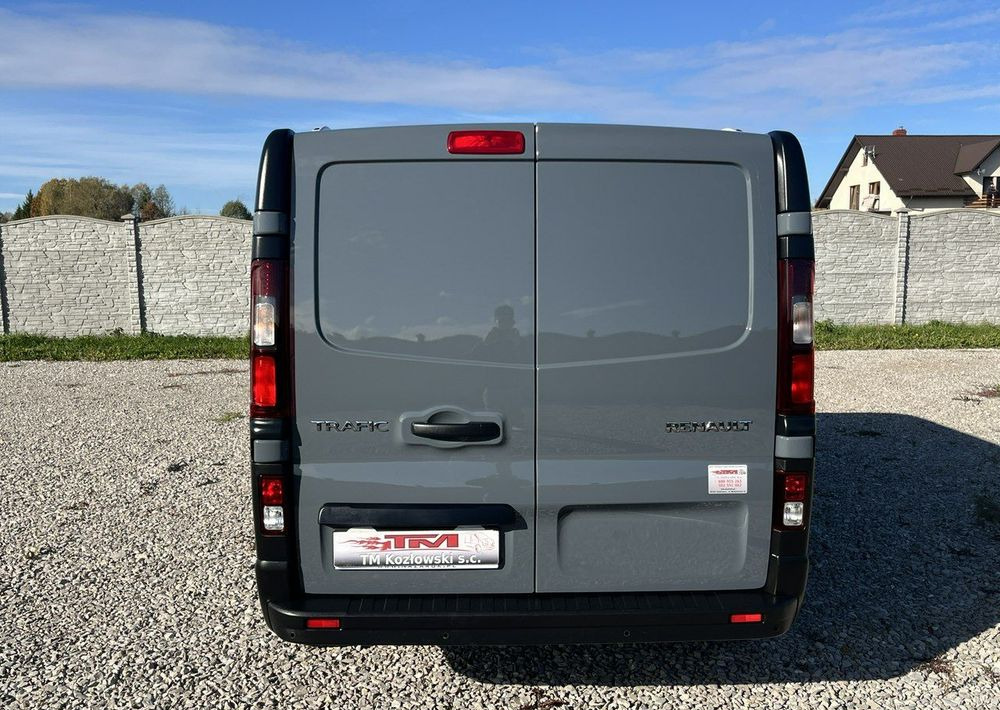 Renault Trafic - Микроавтобус, Пассажирский фургон: фото 5 Renault Trafic - Микроавтобус, Пассажирский фургон: фото 5