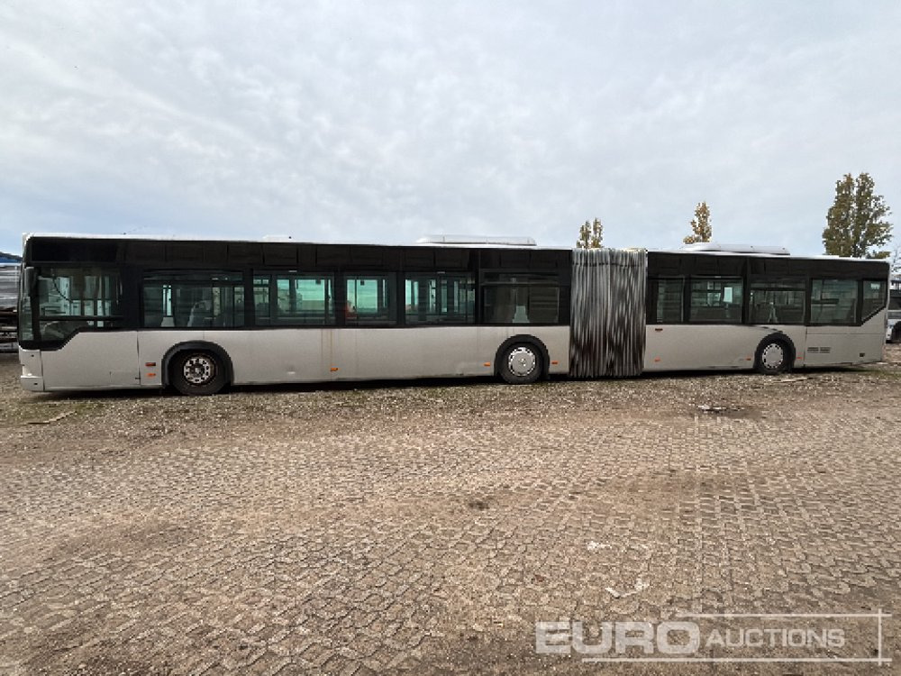 2000 Mercedes Benz CITARO 0 530G - Сочленённый автобус: фото 2 2000 Mercedes Benz CITARO 0 530G - Сочленённый автобус: фото 2