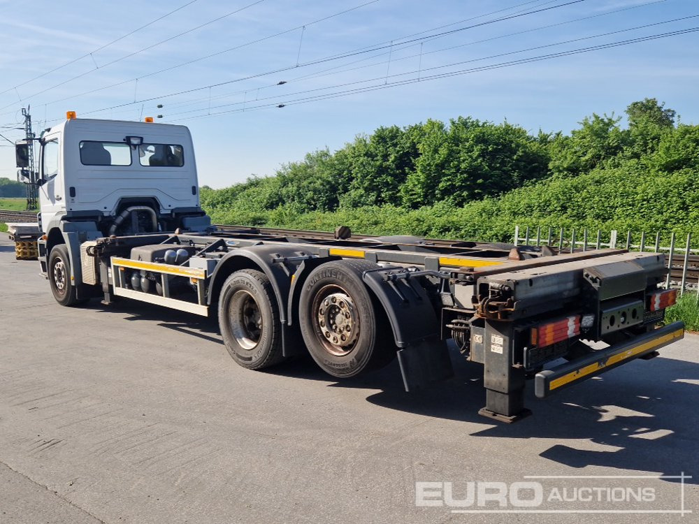 2011 Mercedes Axor 2529 - Грузовик-контейнеровоз/ Сменный кузов: фото 3 2011 Mercedes Axor 2529 - Грузовик-контейнеровоз/ Сменный кузов: фото 3