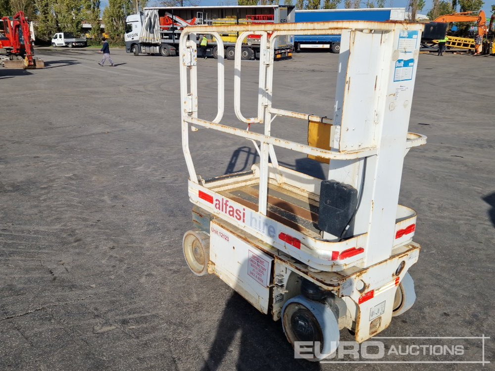 2013 JLG 1230ES - Вертикальный мачтовый подъемник: фото 4 2013 JLG 1230ES - Вертикальный мачтовый подъемник: фото 4