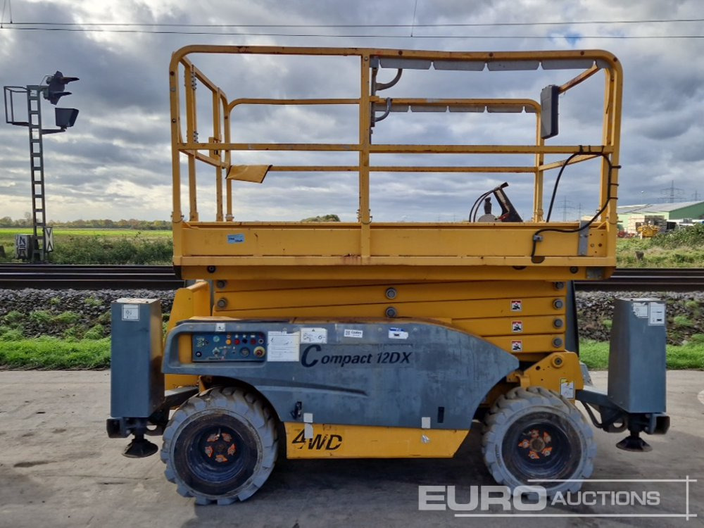 2016 Haulotte Compact 12DX - Подъёмник: фото 2 2016 Haulotte Compact 12DX - Подъёмник: фото 2