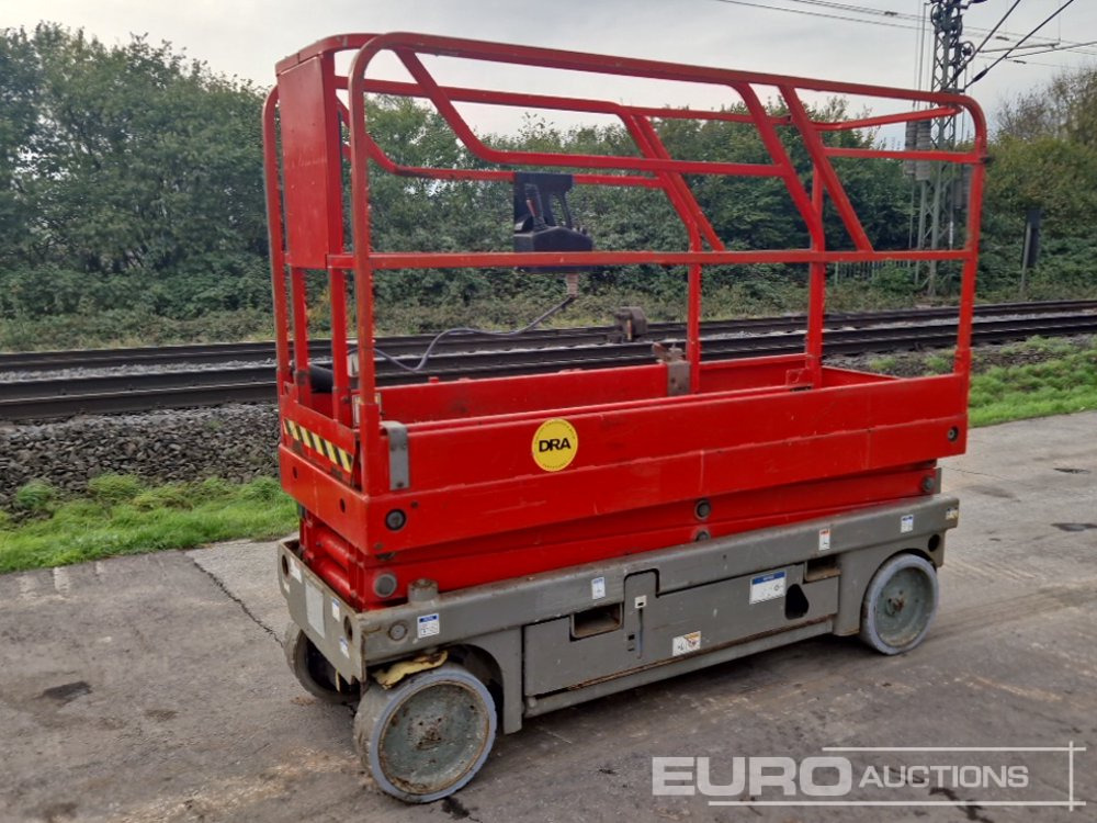 2016 Haulotte Compact 8 - Ножничный подъемник: фото 1 2016 Haulotte Compact 8 - Ножничный подъемник: фото 1